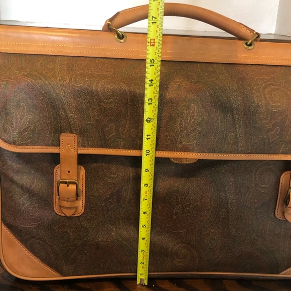 M ETRO Milano Red Paisley Coated Canvas Vachetta Double Sides Travel Bag 56cm - Picture 8 of 14